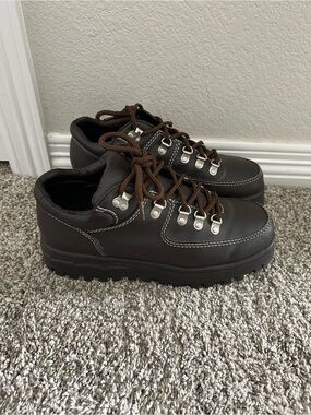 Brown Leather Lace-Up Hiking Shoes